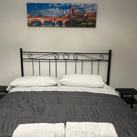Locazione Turistica Forever Verona Exteriör bild